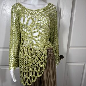 Multiples Boho Open Knit Crochet Sweater Top Green White Asymmetric Hem Large L